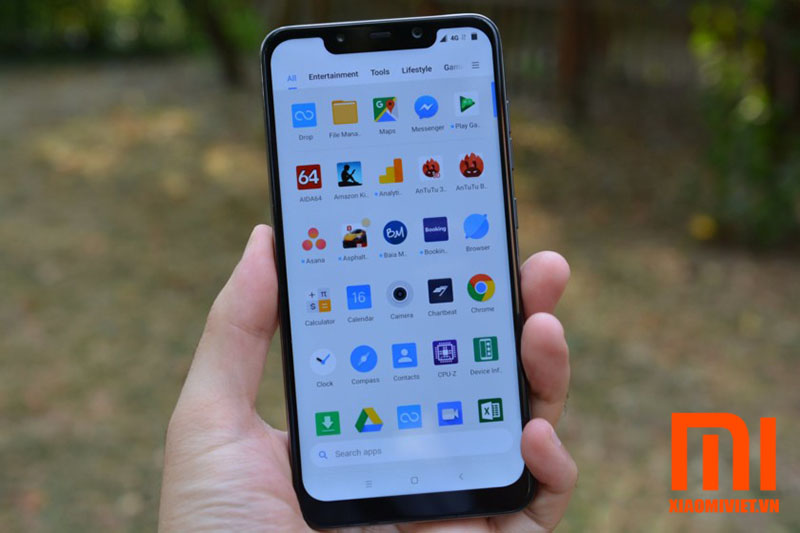 Điện thoại Xiaomi Poco F1