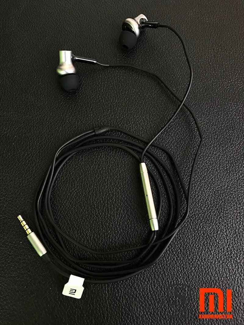 Tai Nghe Xiaomi Mi Piston Iron Pro HD
