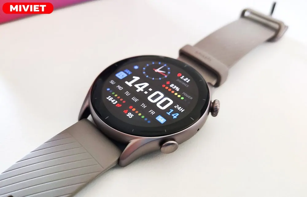 Hình ảnh thực tế đồng hồ thông minh Amazfit GTR 3
