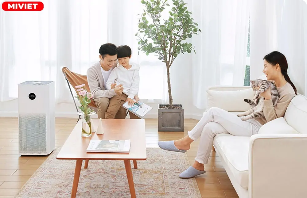 Máy lọc không khí cho gia đình đang được rất nhiều người quan tâm để thanh lọc không khí trong nhà