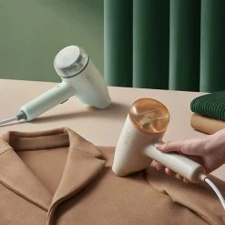 Bàn ủi hơi nước cầm tay Bear GTJ-B10S1 - Tiếng Anh - HDSD Tiếng Việt