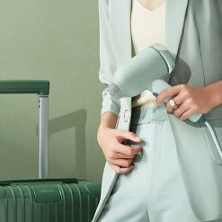 Bàn ủi hơi nước cầm tay Bear GTJ-B10S1 - Tiếng Anh - HDSD Tiếng Việt