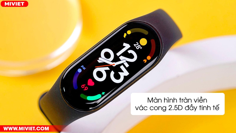 Vòng đeo tay thông minh Xiaomi Mi Band 7 - Phiên bản quốc tế Màn hình bo cong 2.5D tạo cảm giác tinh tế, thẩm mỉ