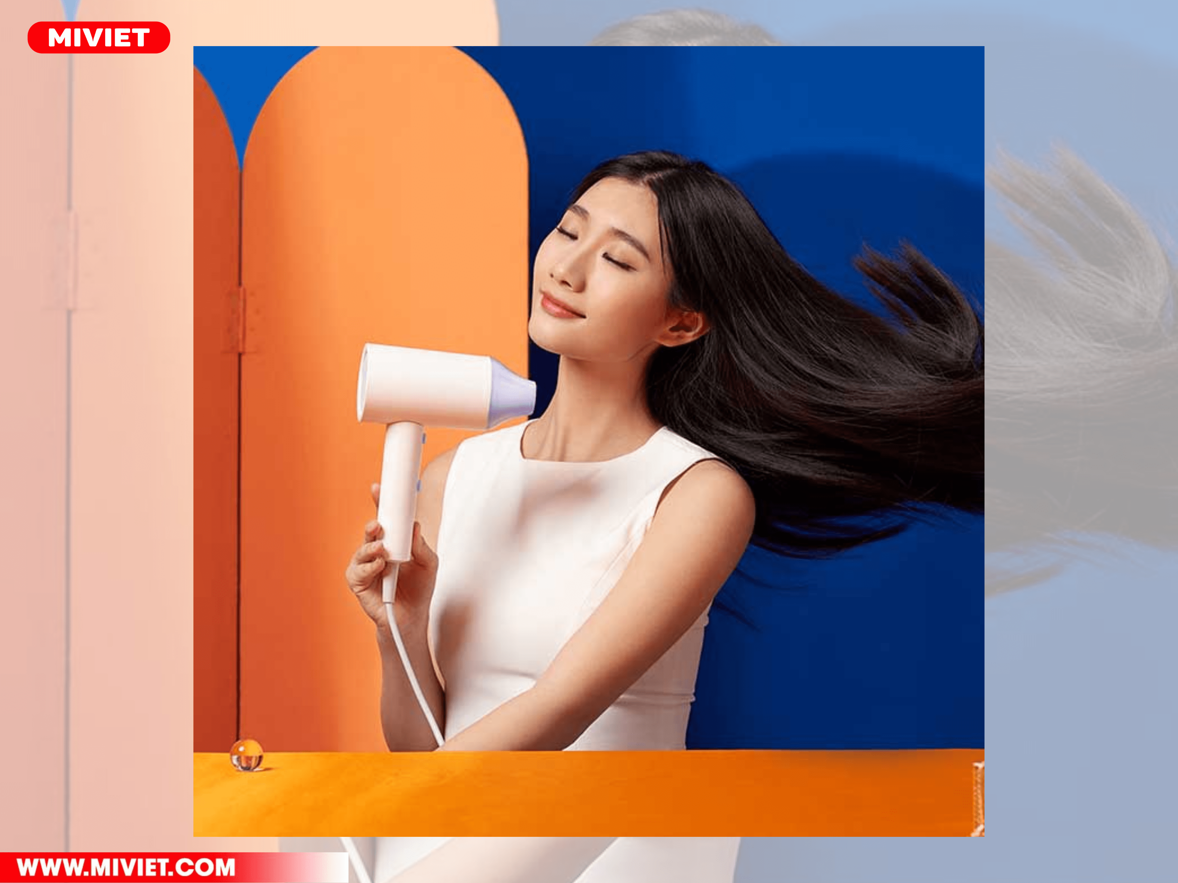 A4-W sở hữu thiết kế mẫu mã gọn nhẹ, tiện lợi