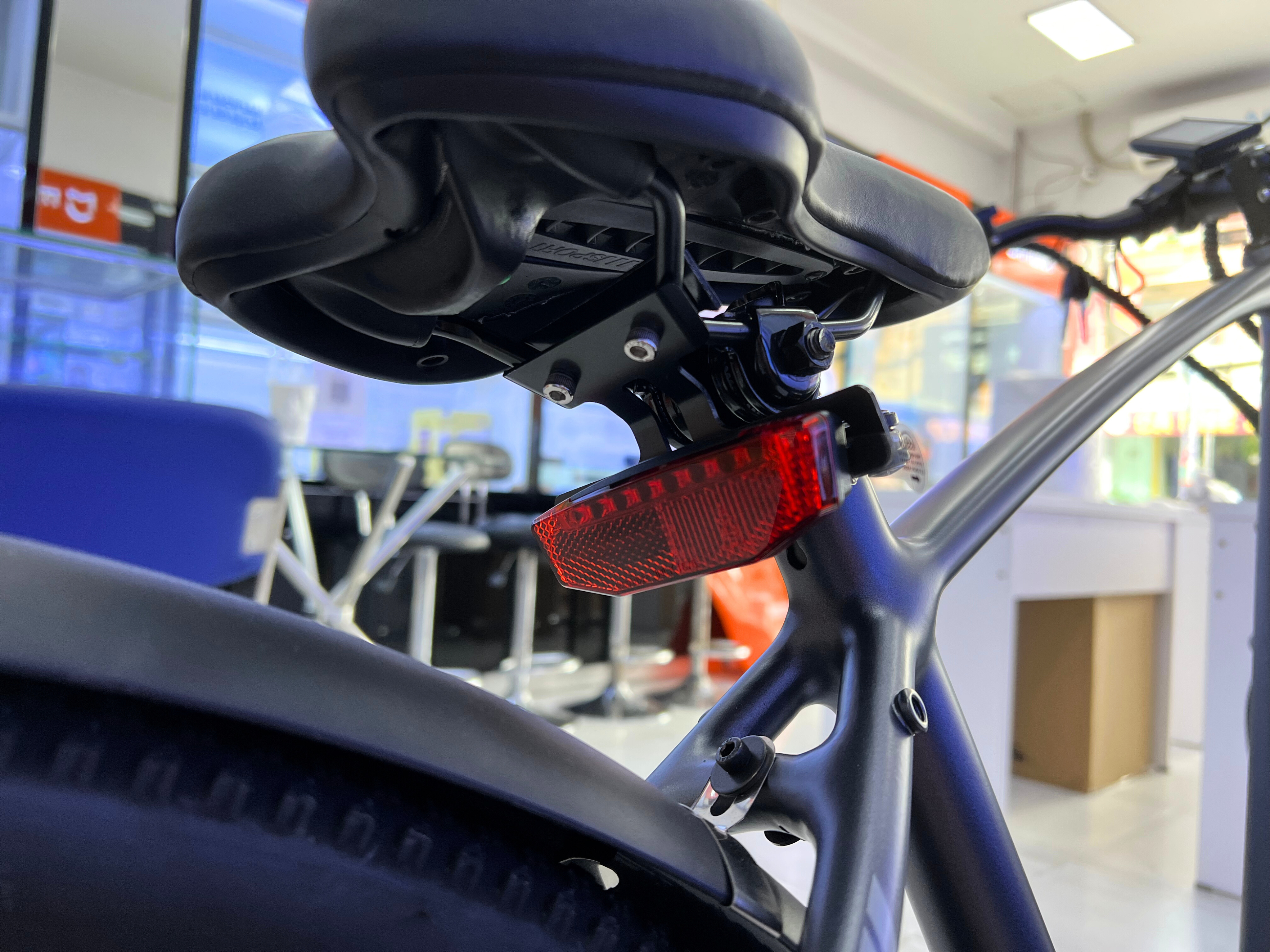 Xe Đạp Điện và Trợ Lực Ado D30 Lite