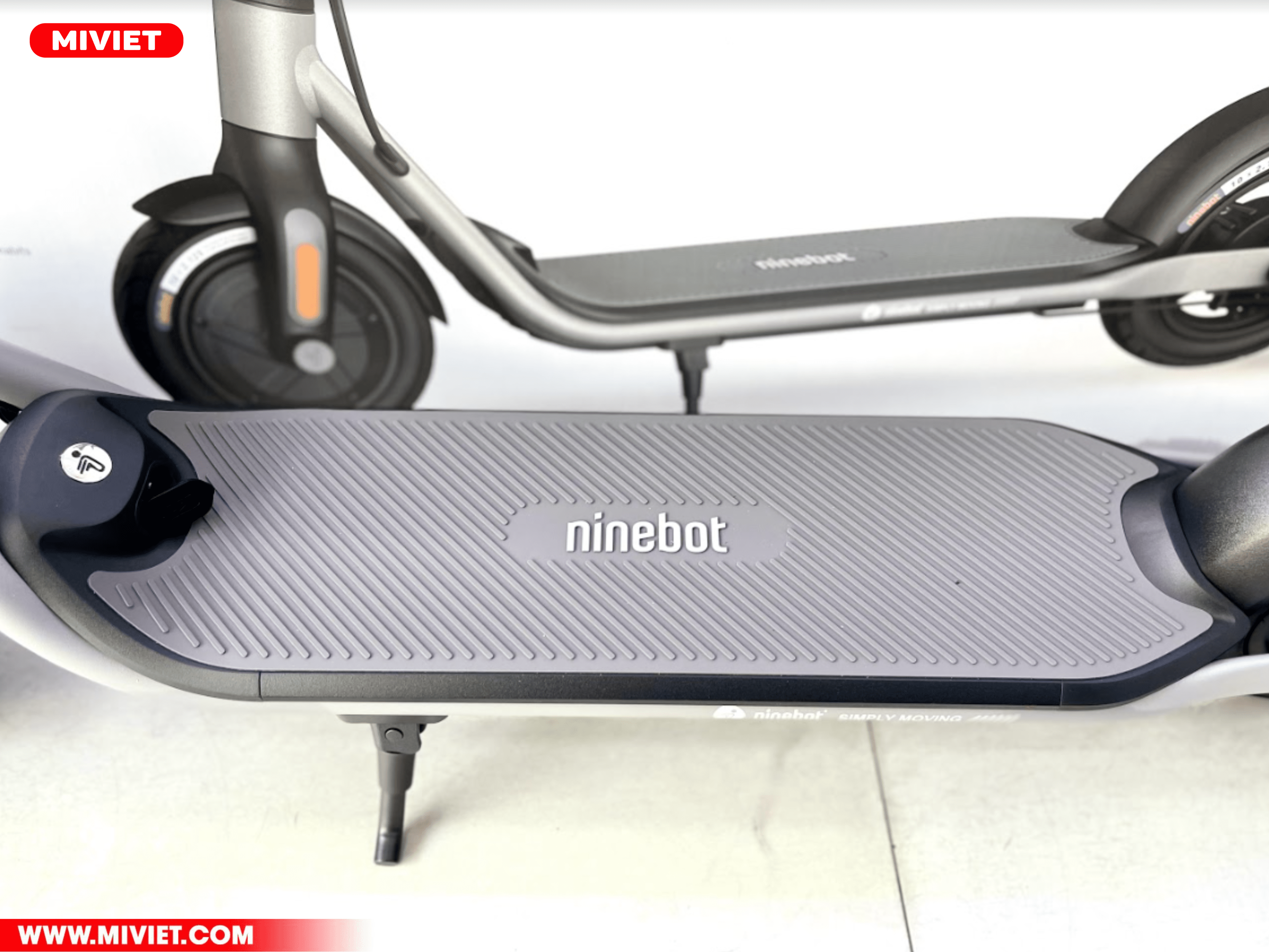 Xe điện Kickscooter Ninebot D18W