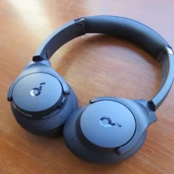 Alternative view of Tai nghe không dây chụp tai Anker Soundcore Q20i - Chính Hãng