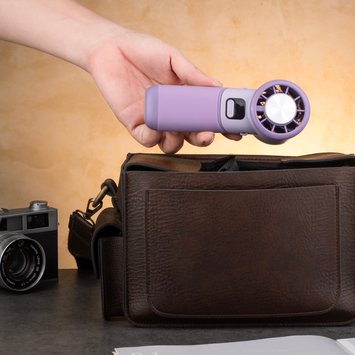 Quạt cầm tay tích điện miLife F10