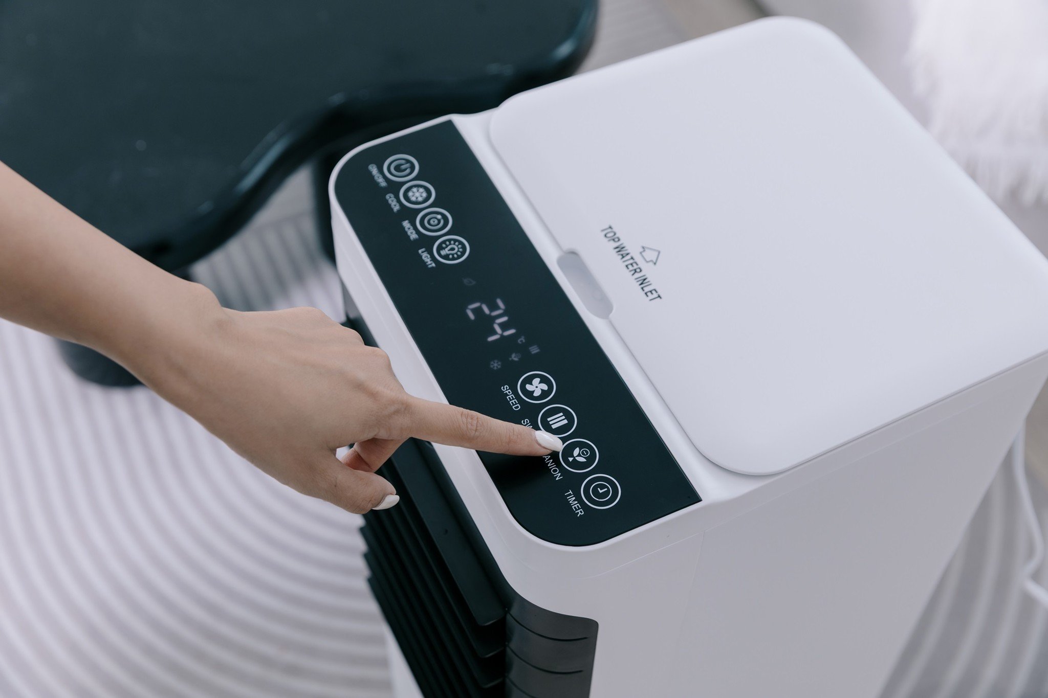 Quạt điều hòa hơi nước miLife Y3C thao tác đơn giản